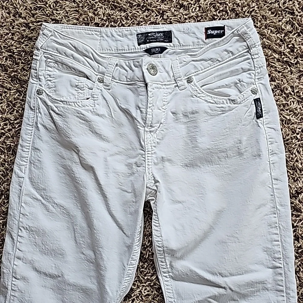 Silver Jeans - Suki Capri - Picture 3 of 6